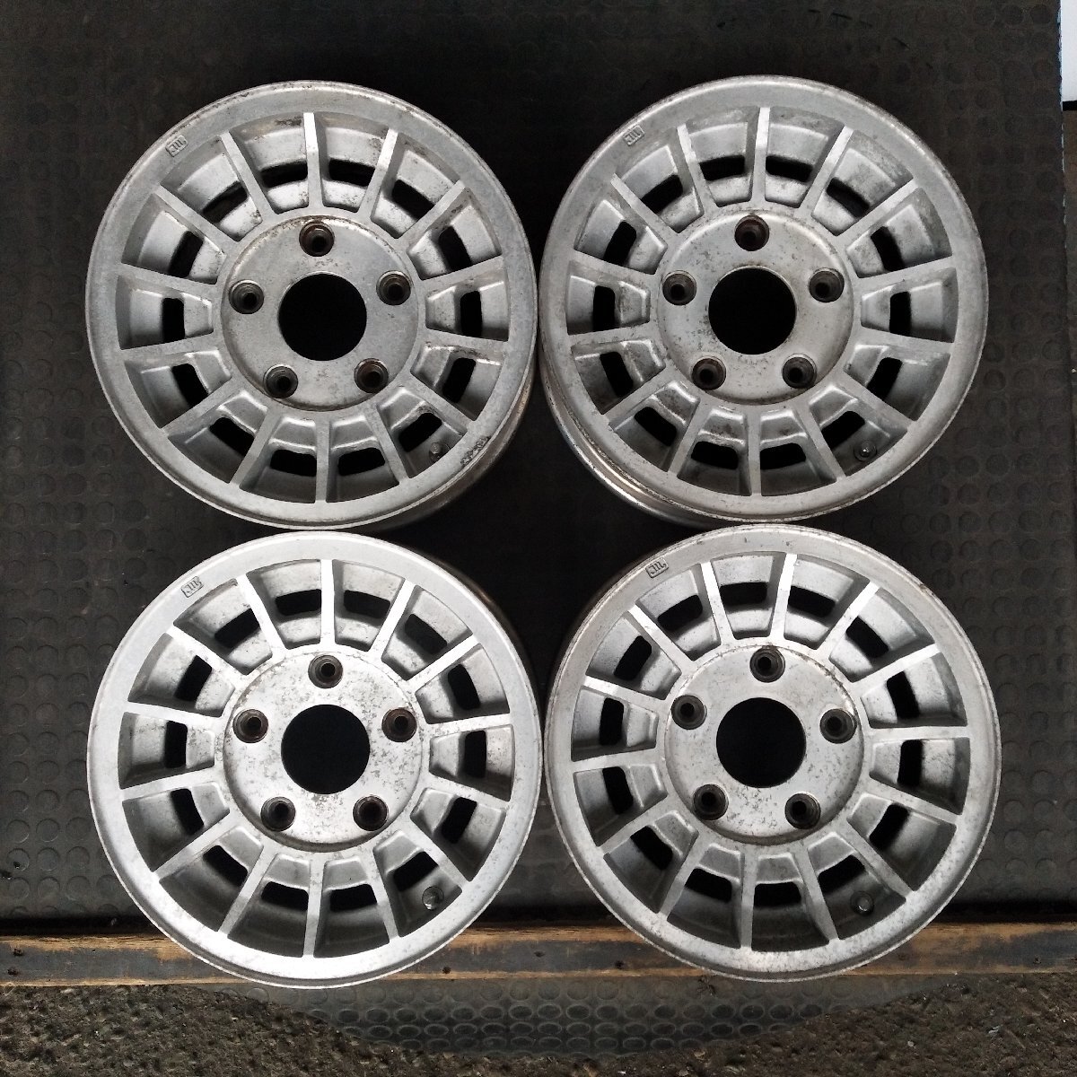 2026年最新】Yahoo!オークション -エンケイ ホイール 14インチ(5穴)の