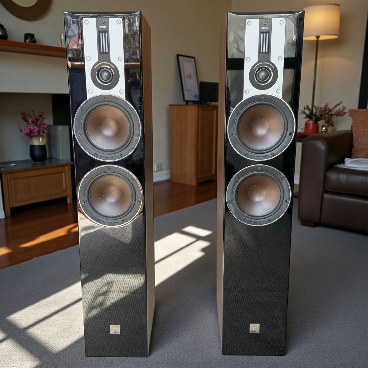 Yahoo!オークション -「ダリ トールボーイスピーカー」の落札相場