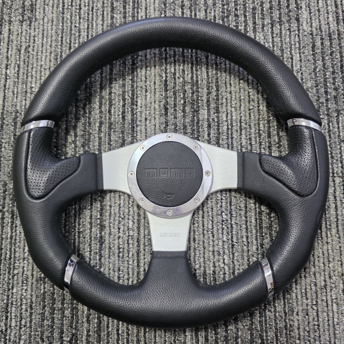 2026年最新】Yahoo!オークション -momoステアリング 32の中古品・新品