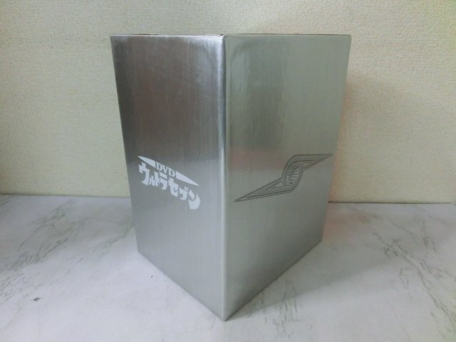 Yahoo!オークション -「ウルトラセブン dvd box」の落札相場・落札価格