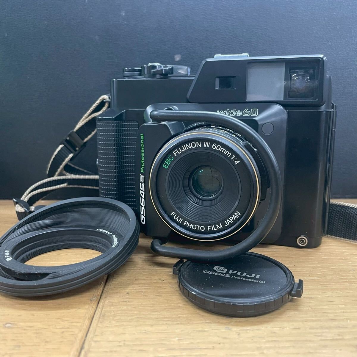 Yahoo!オークション -「fuji gs645s professional」の落札相場・落札価格