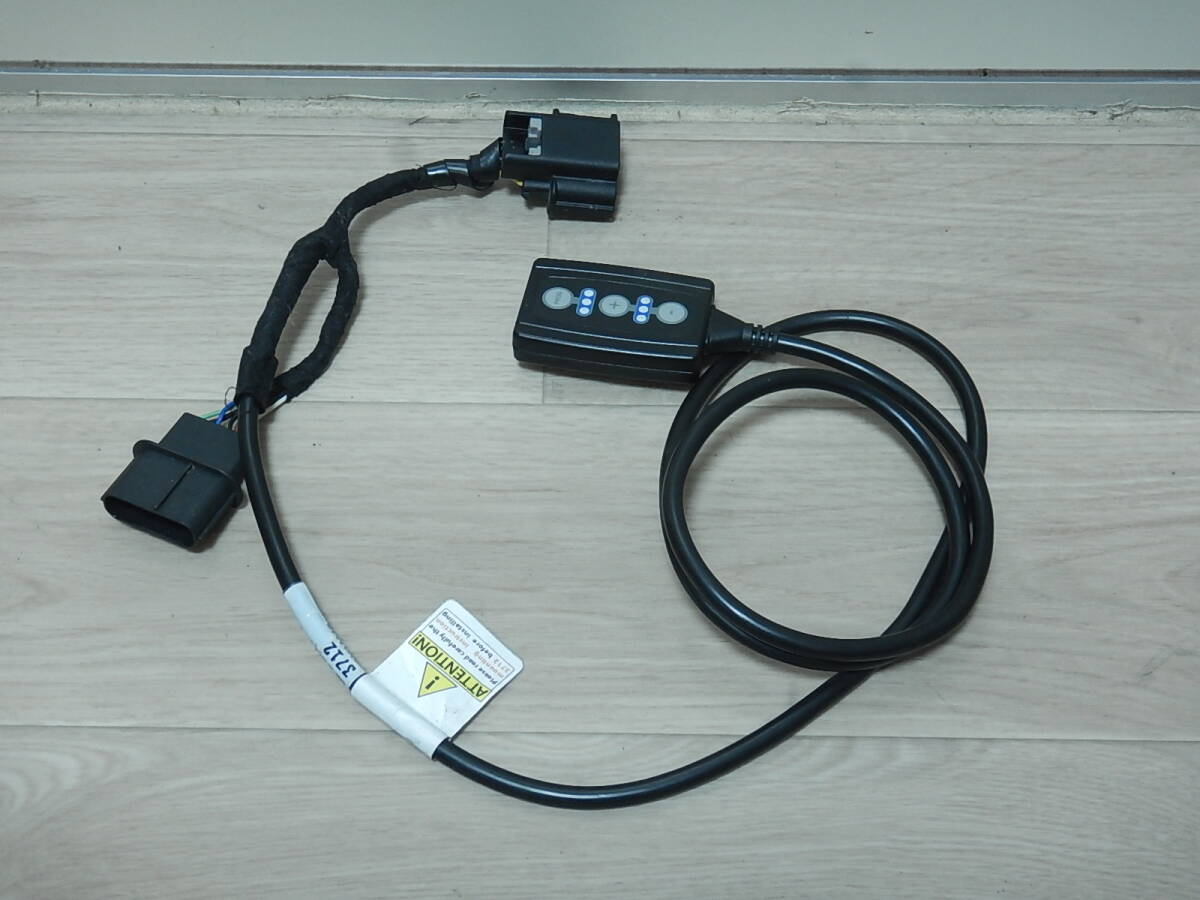 Yahoo!オークション -「pedalbox スロットルコントローラー」(自動車