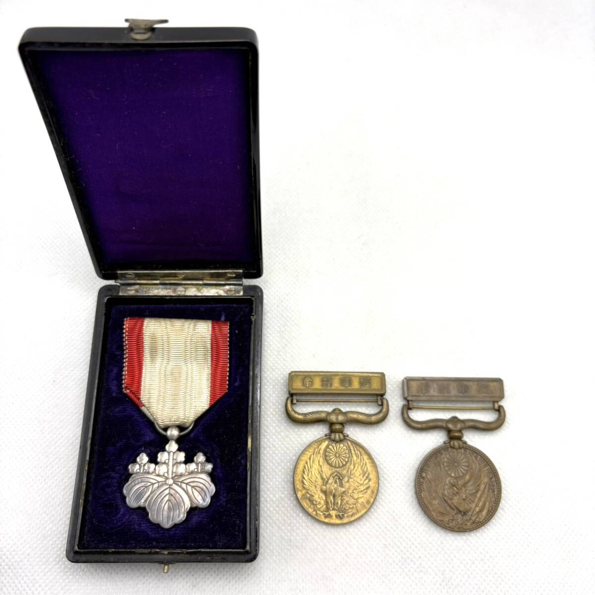 Yahoo!オークション -「日本支那事変従軍記章」(勲章) (徽章)の落札