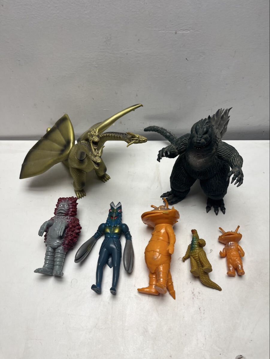 Yahoo!オークション -「ソフビ ゴジラ」の落札相場・落札価格