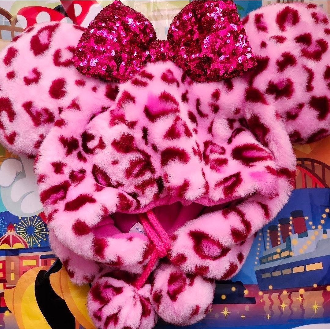 美品】ディズニー ファンキャップ ミニーちゃん ヒョウ柄 ピンク