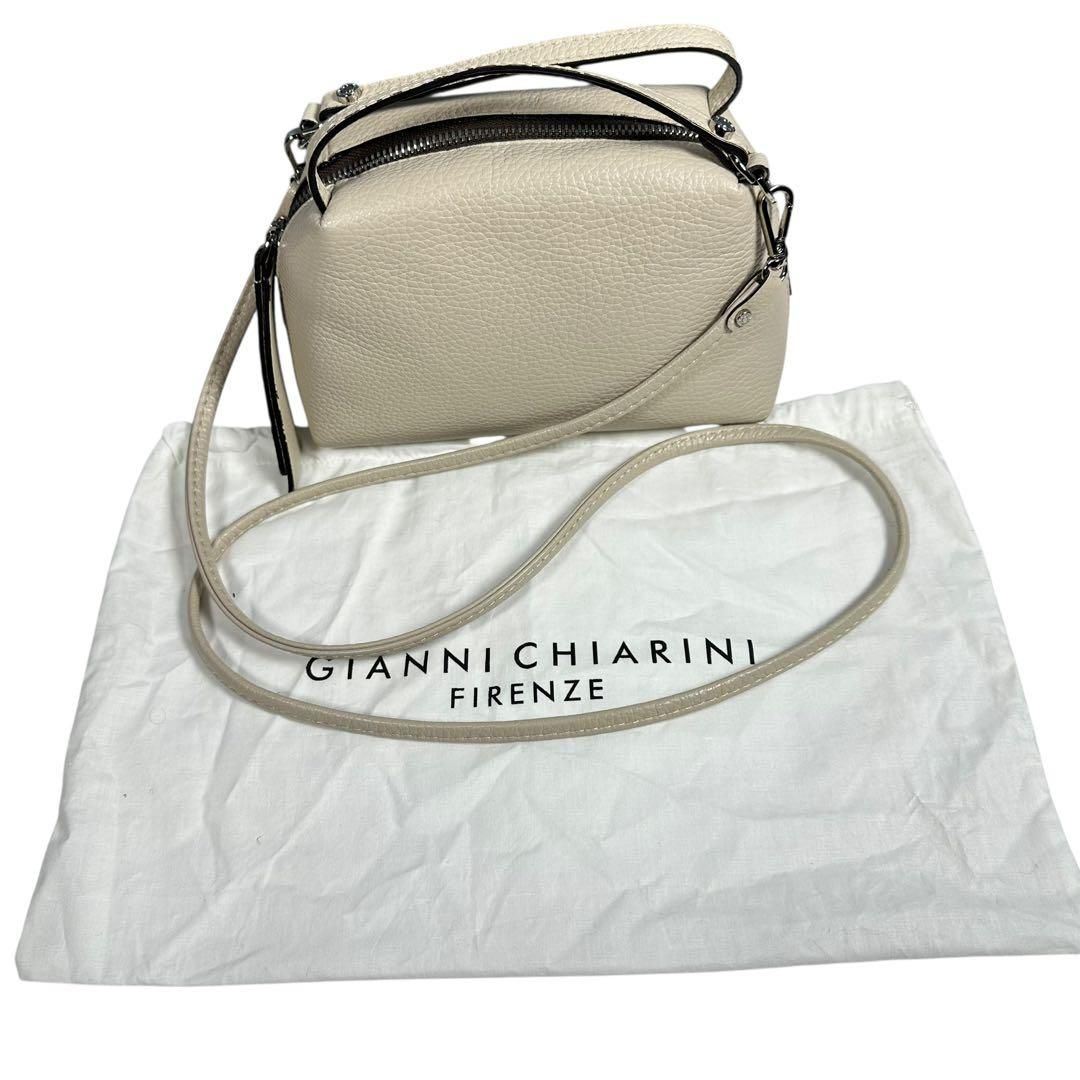 the highlights POT デザートベージュ ショルダーバッグ レザー｜Yahoo