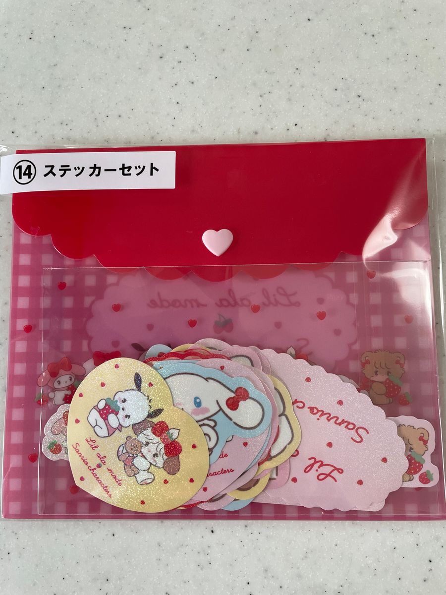 Lil ala mode×サンリオキャラクターズ リルアラモード 当りくじ