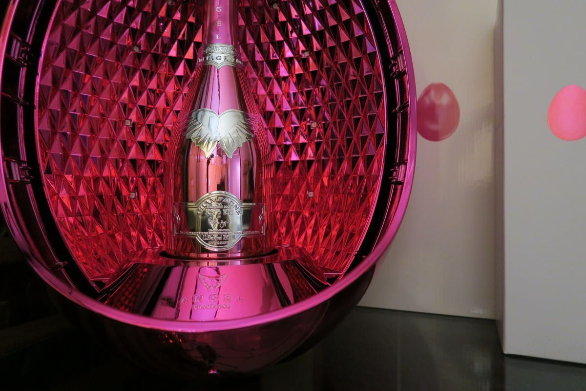 エンジェル ヴィンテージ 2008年 ブルー エッグ シャンパン 外箱