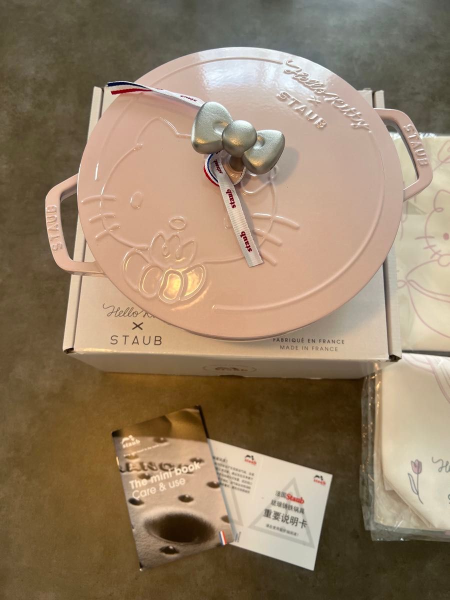 即日発送 日本未発売 海外限定 ストウブ ハローキティノブ 鍋