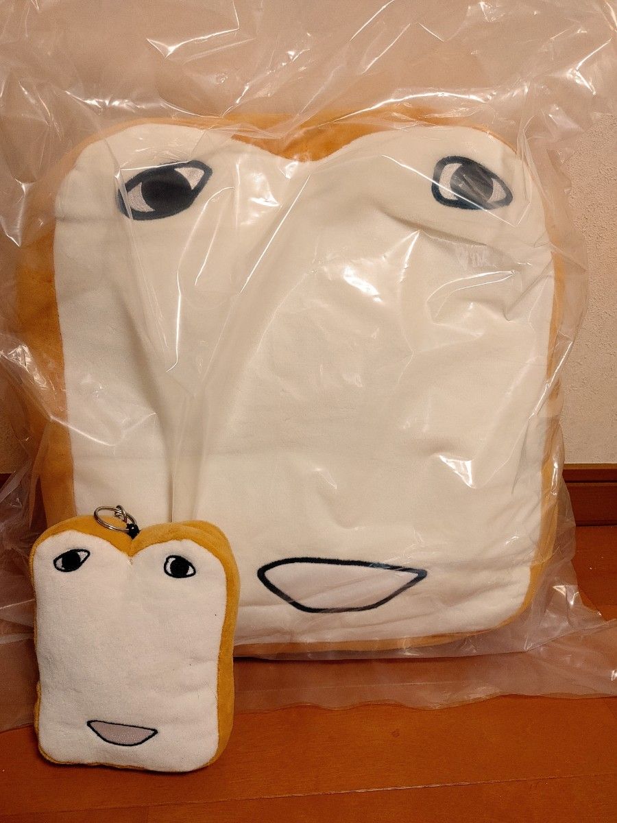 UNISON SQUARE GARDEN ユニゾン しょくぱんくん クッション｜Yahoo