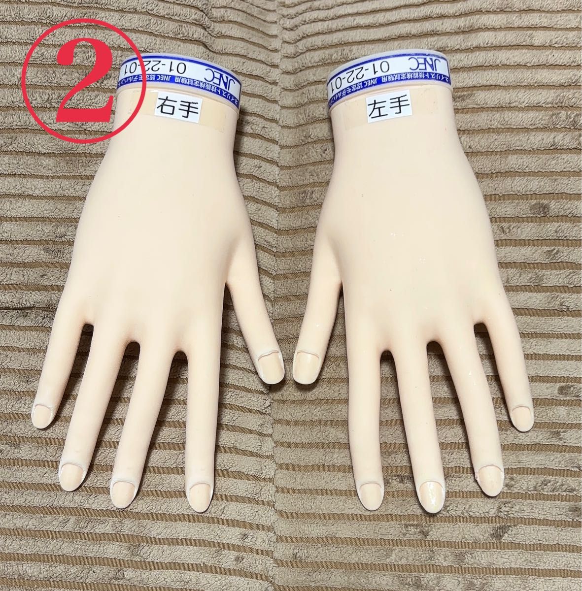 JNEC ネイリスト技能検定 認定モデルハンド 骨折あり｜Yahoo!フリマ