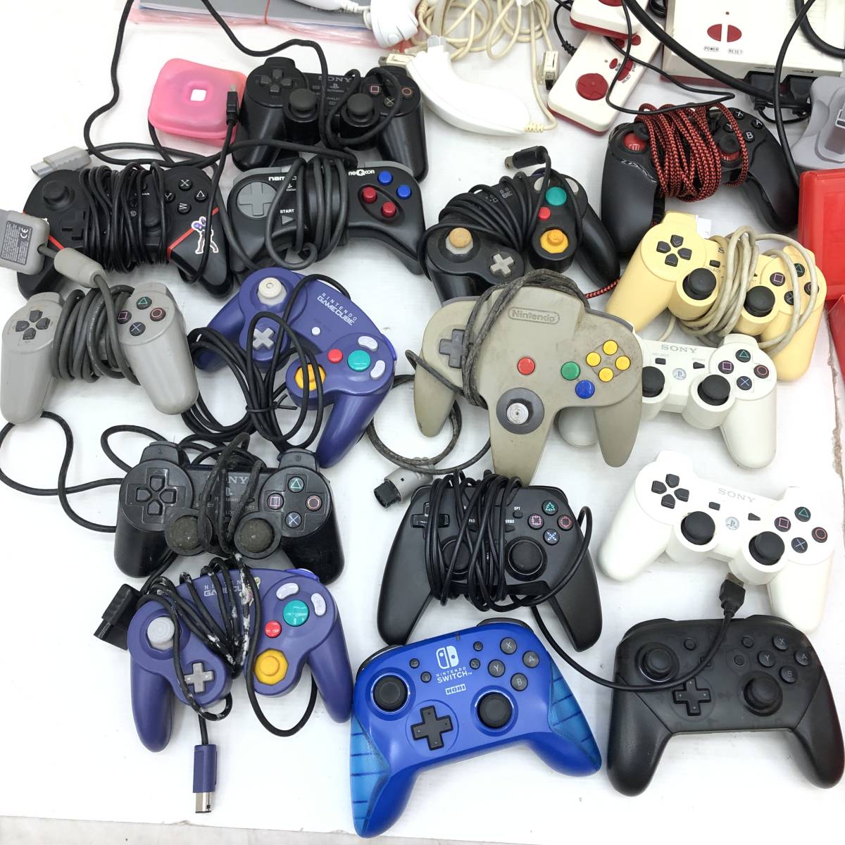 ゲーム機コントローラー ソフトまとめ売り ジャンク品 ジャンク品 大量