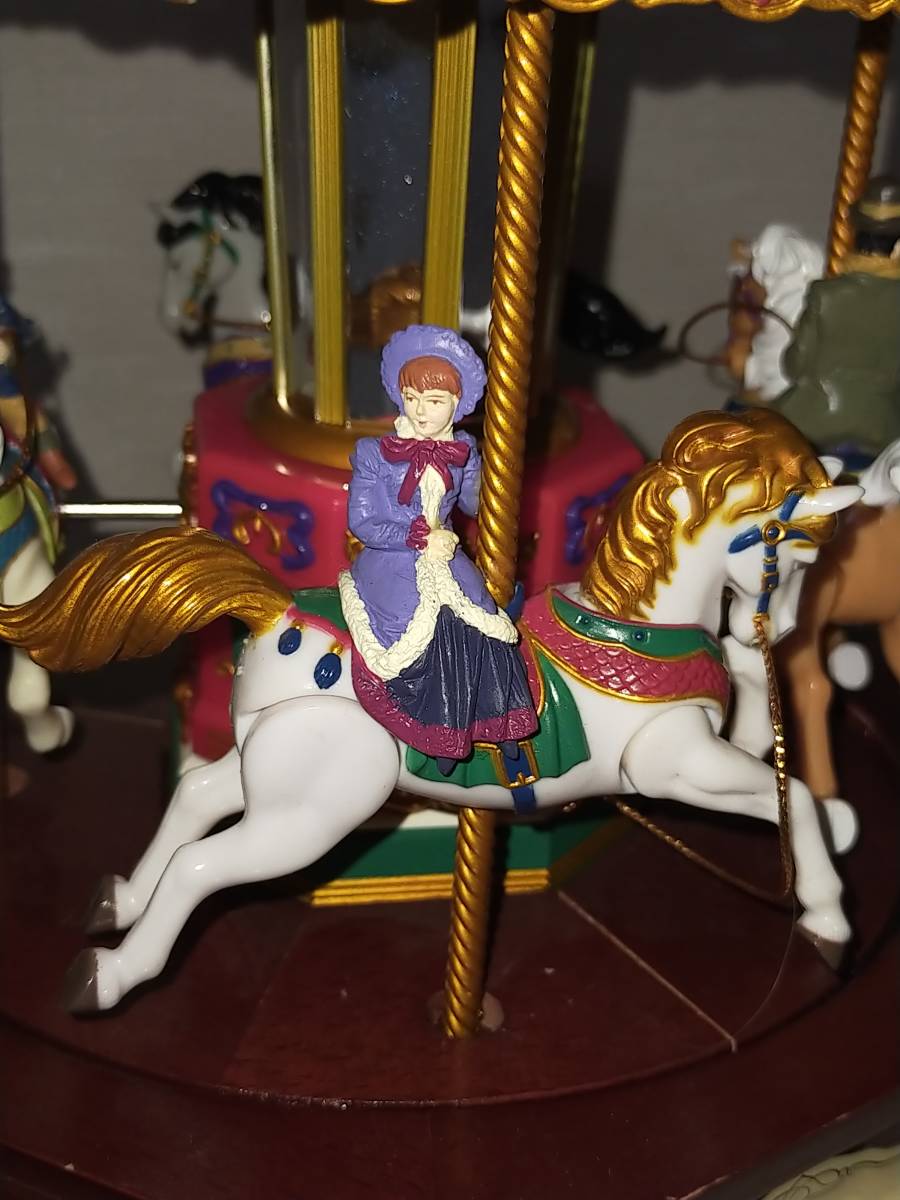 ミスタークリスマス ゴールドラベル メリーゴーランド(オルゴール