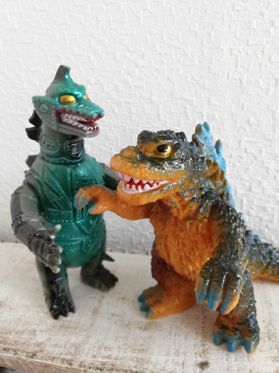 スラッシュカンパニー怪獣愛蔵組 復刻 メカゴジラ ソフビ スラッシュ