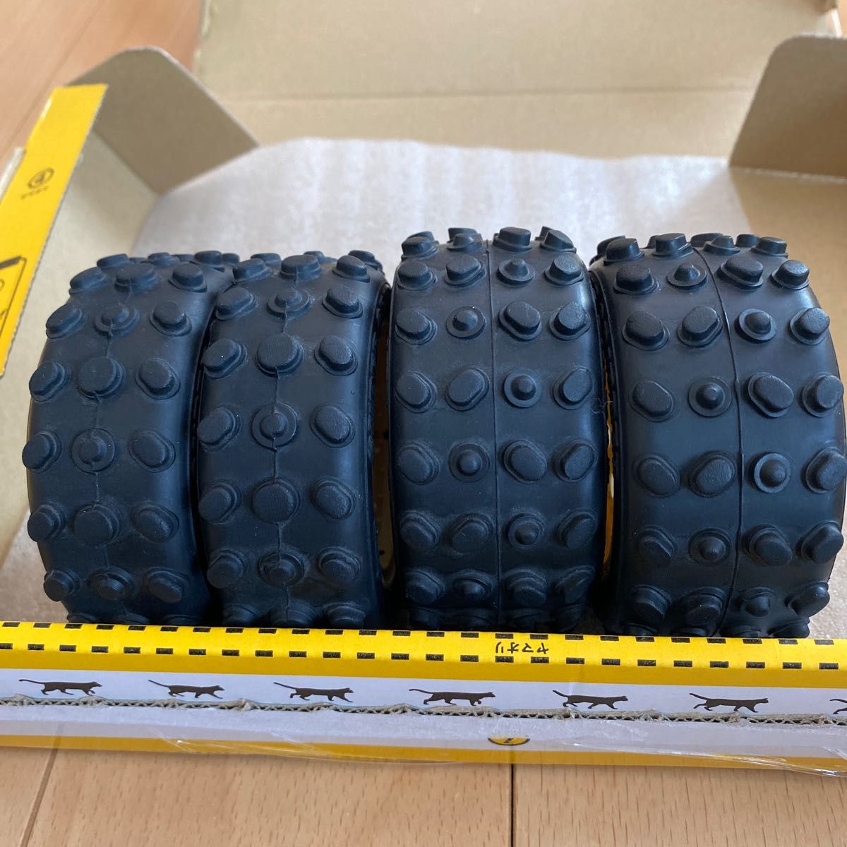 中古 当時物タミヤ オーバルブロックタイヤ・ホイール ホットショット