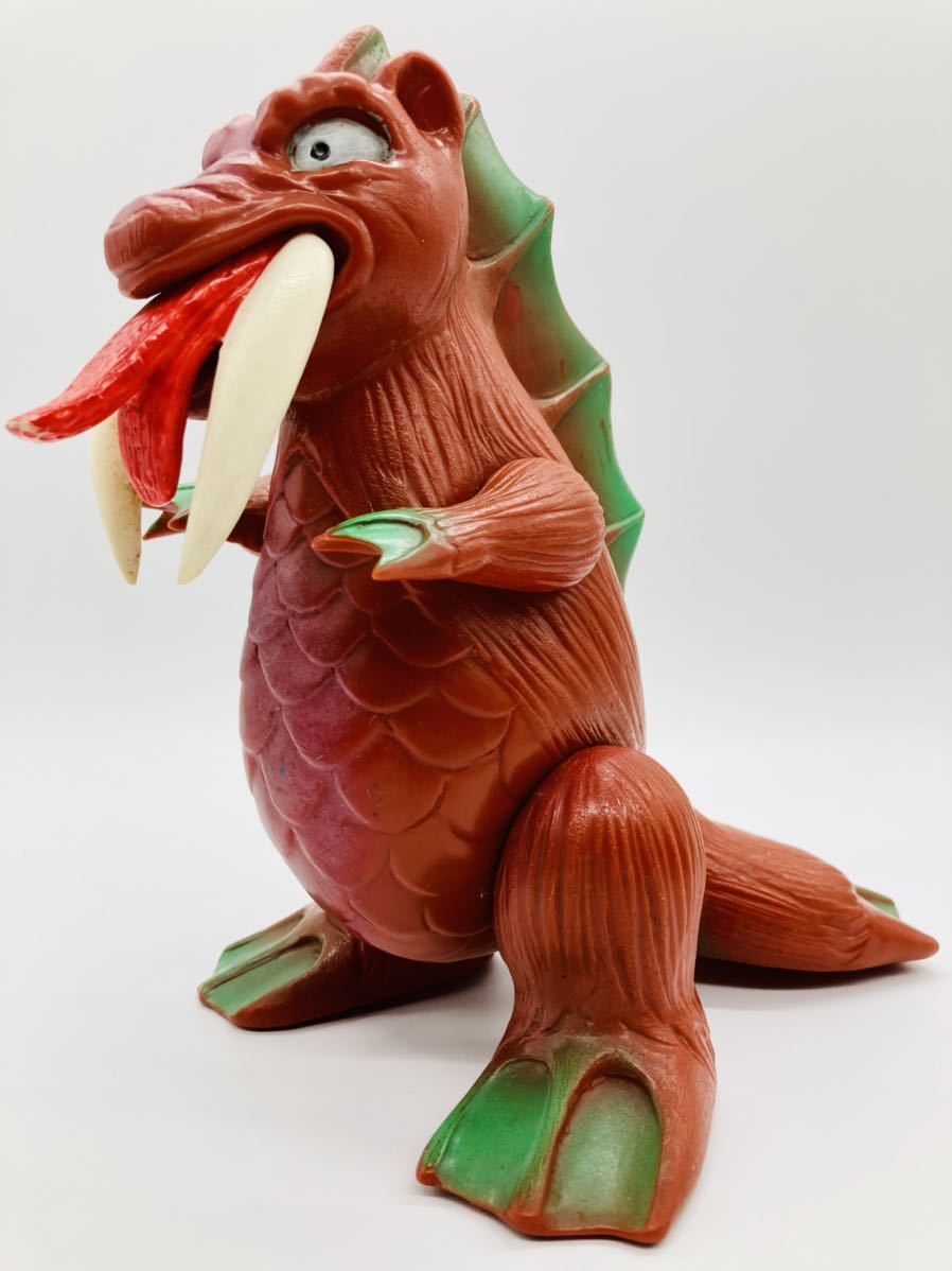 Yahoo!オークション - 最終 ブルマァク 当時物 マエタケ 怪獣 ベロベロ