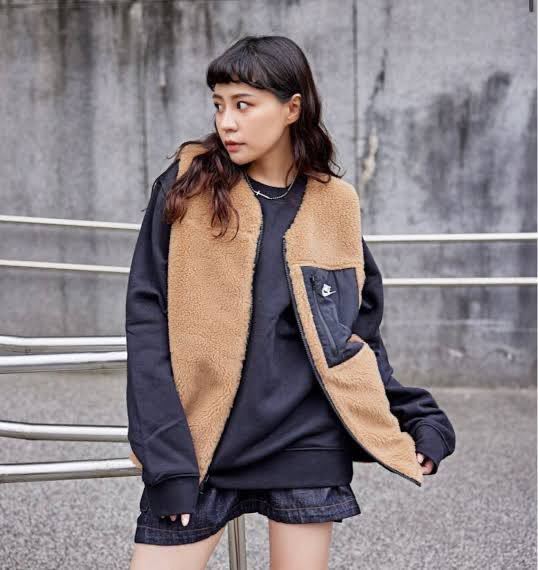 2XL】新品 ナイキ メンズ ベスト リバーシブル ボア シェルパ 茶 黒