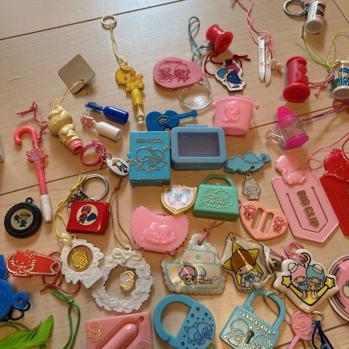 サンリオ おまけ タキシードサム 昭和レトロ ゴロピカドン 大量セット