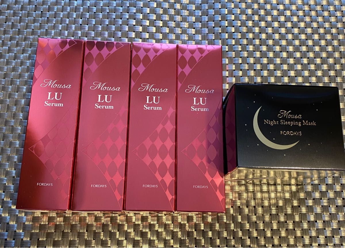 Mousa Night Sleeping Mask & LU Serum セット