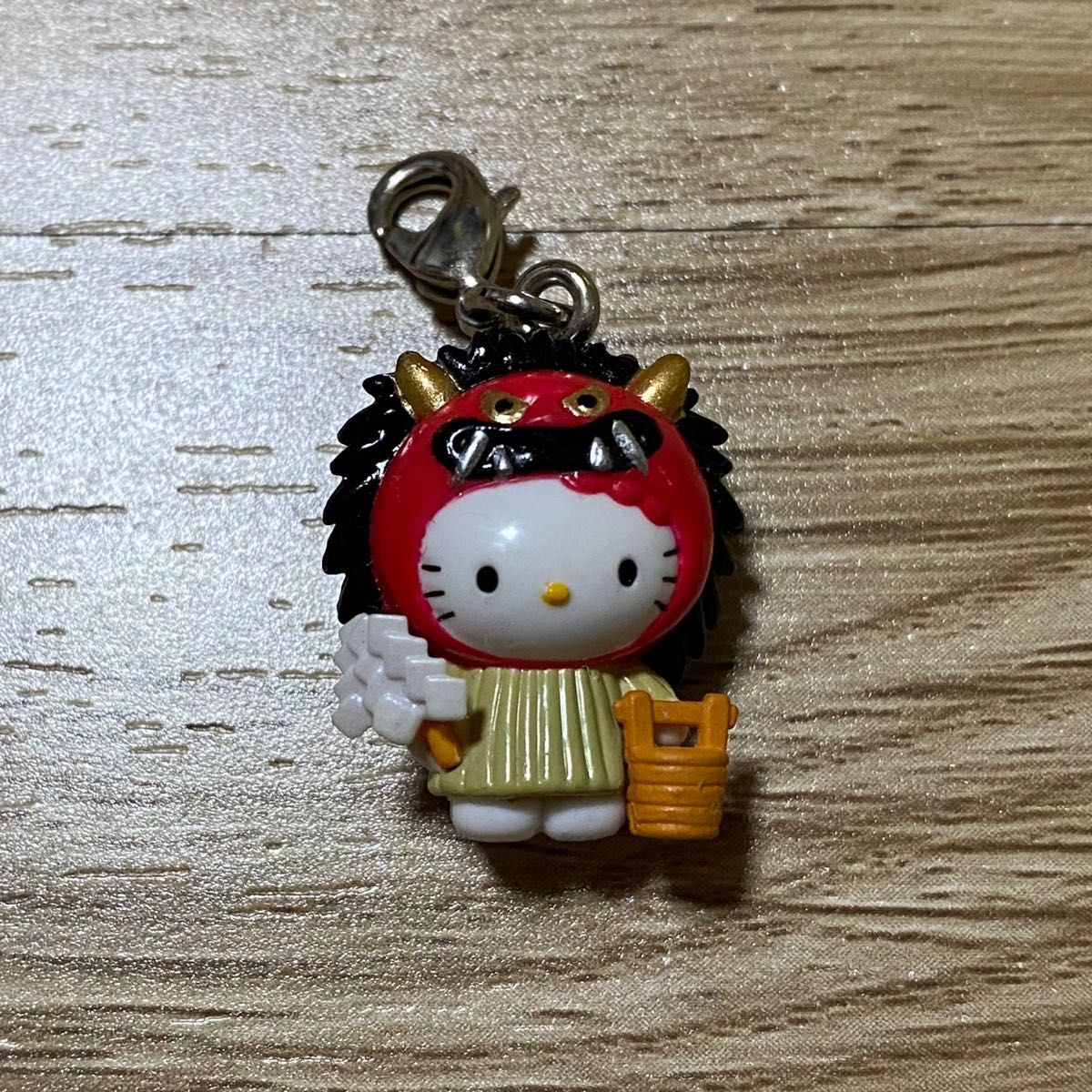 ご当地キティ ファスナーマスコット 秋田限定 なまはげキティ｜Yahoo