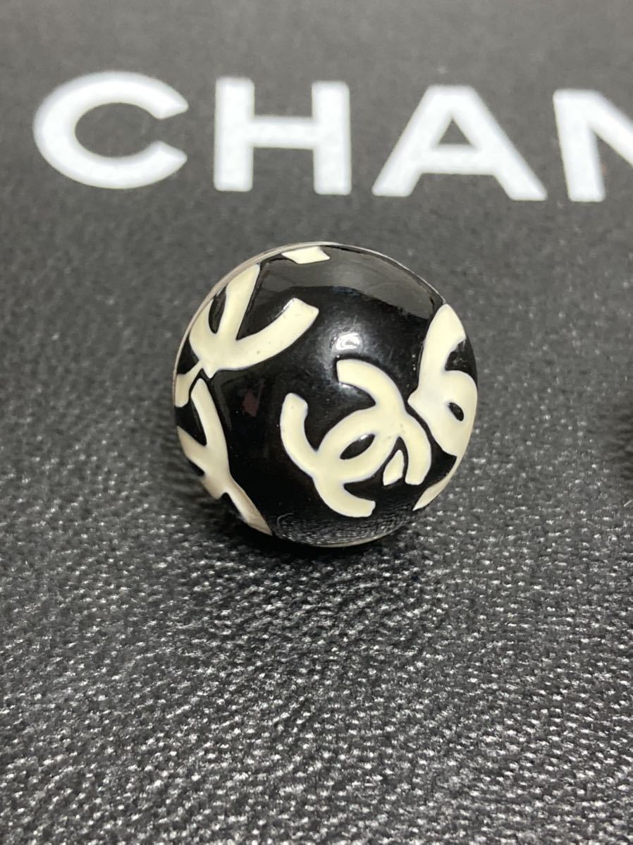 美品 シャネル ヴィンテージ ココマーク 黒色 ピアス メンズ