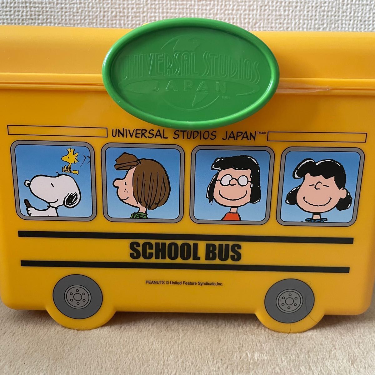 SNOOPY スヌーピー USJ限定 スクールバス型ランチボックス｜Yahoo