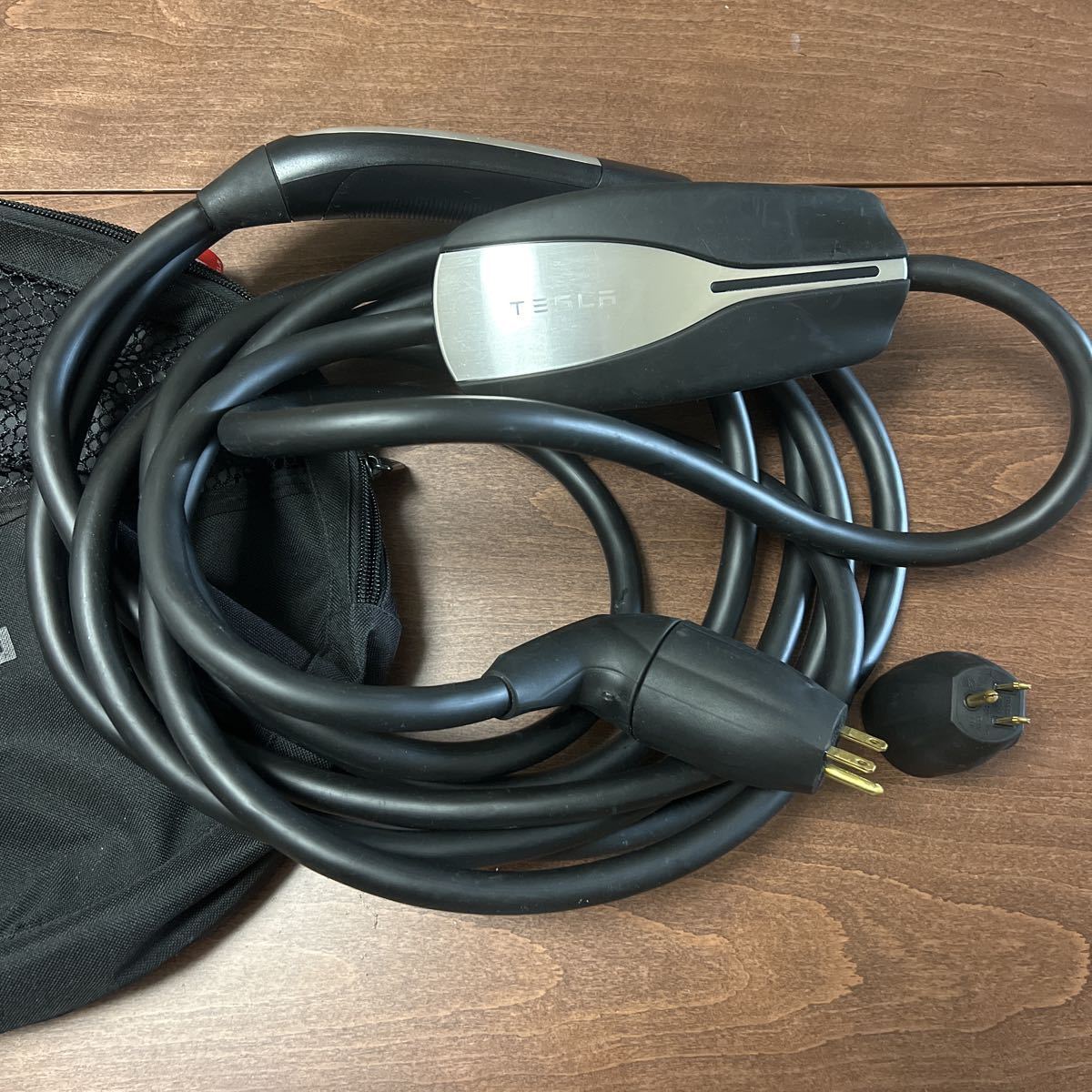 5*9様 Tesla モバイルコネクター（Gen1） 5*9様 Tesla モバイル