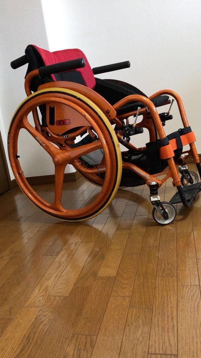 軽量車椅子 OX 自走式車椅子 カーボンホイール 特注フレークラメ塗装