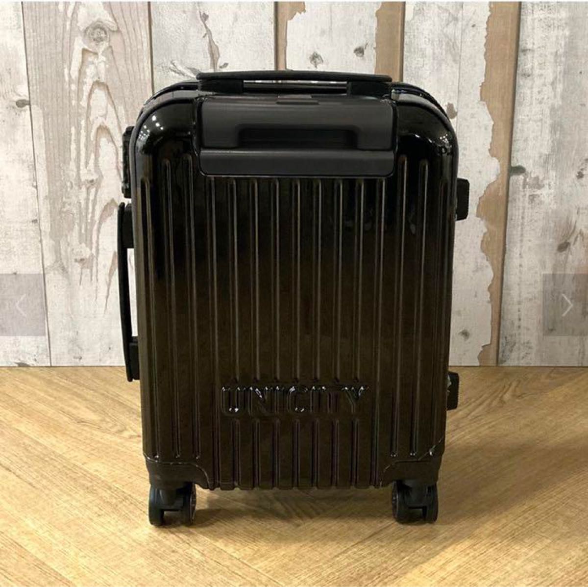 未開封】UNISON SQUARE GARDEN Ms Carry キャリーケース｜Yahoo!フリマ