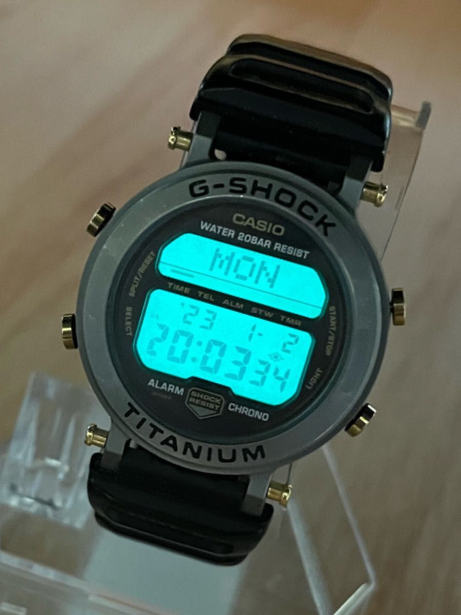 CASIO G-SHOCK ビンテージ チタン製 MRG-1 希少ゴールドモデル 訳