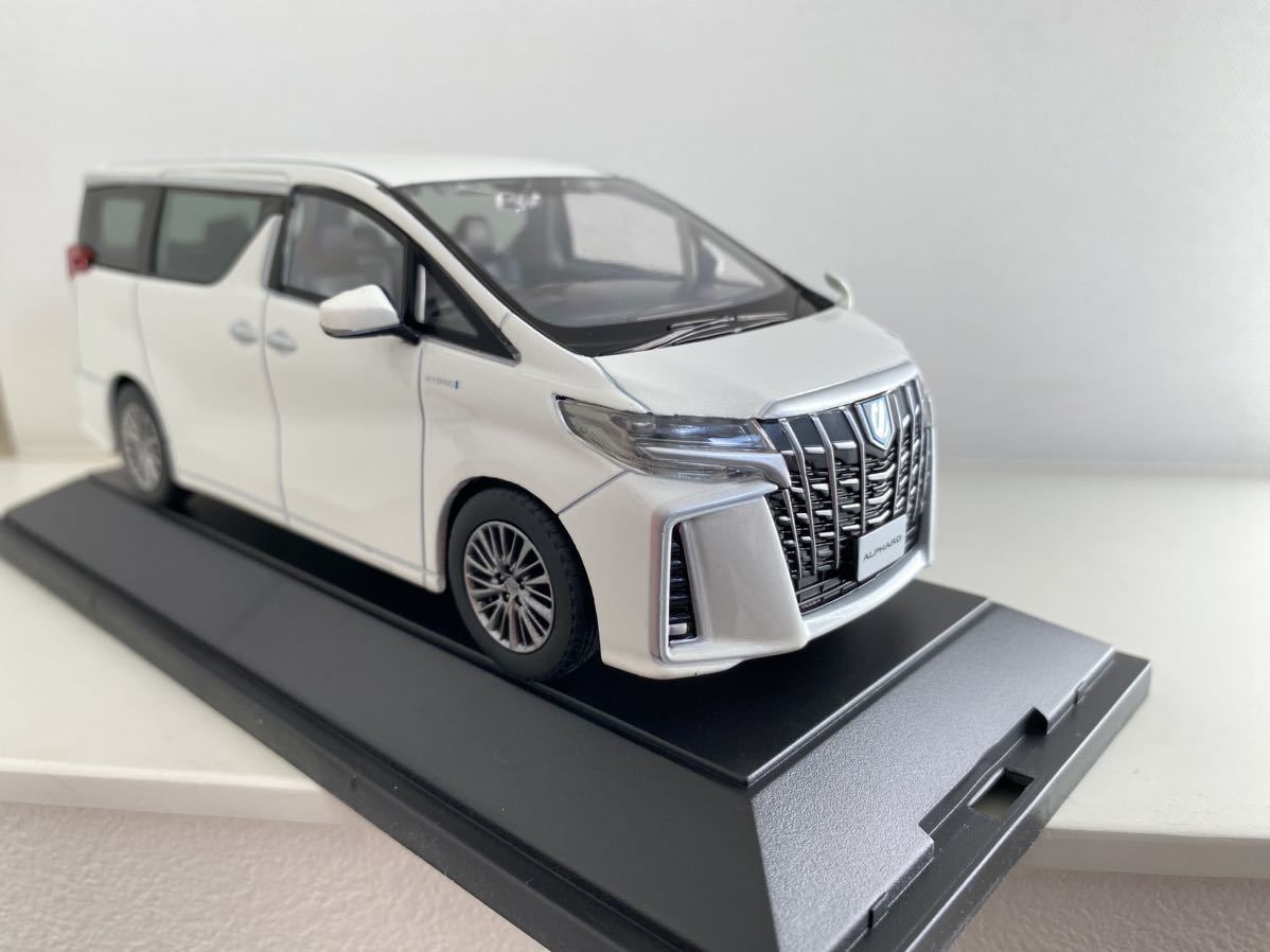 送料込み トヨタ アルファード ALPHARD 30系 後期 カラーサンプル