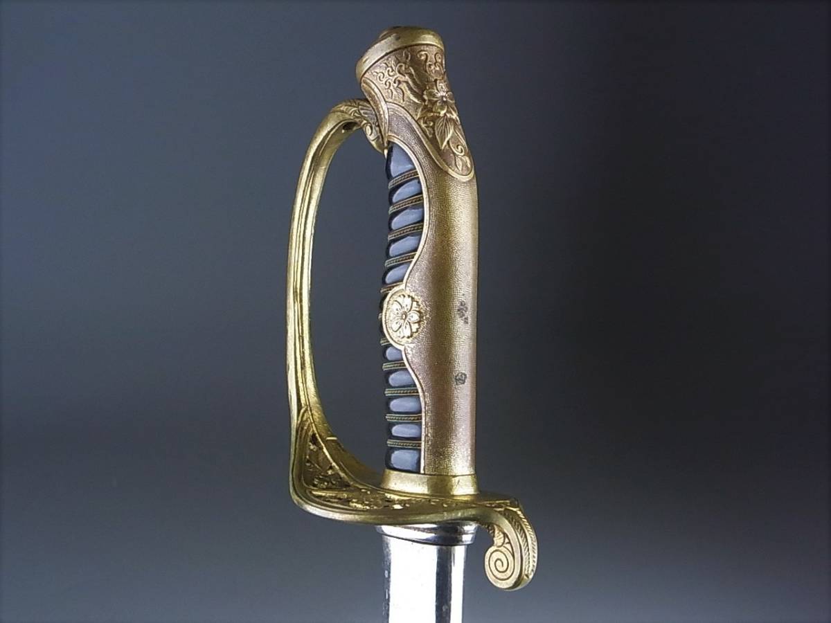 Yahoo!オークション - 旧日本軍 指揮刀 模造刀 軍刀 サーベル 桜紋 長