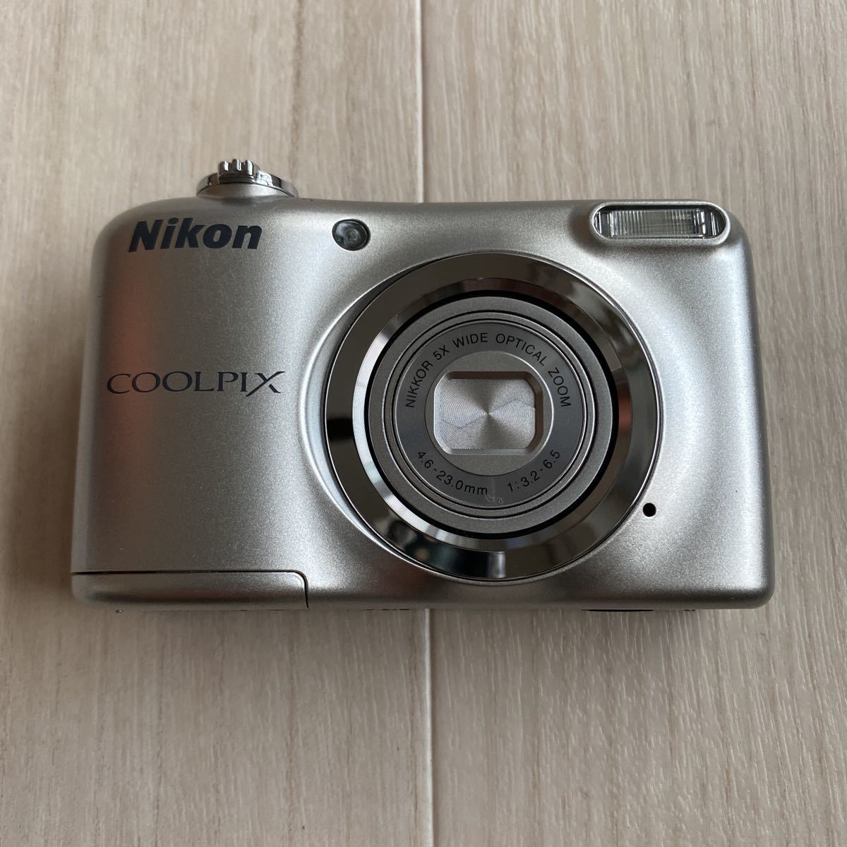 概ね美品 Nikon COOLPIX A10 ニコン クールピクス 単三電池 デジタル