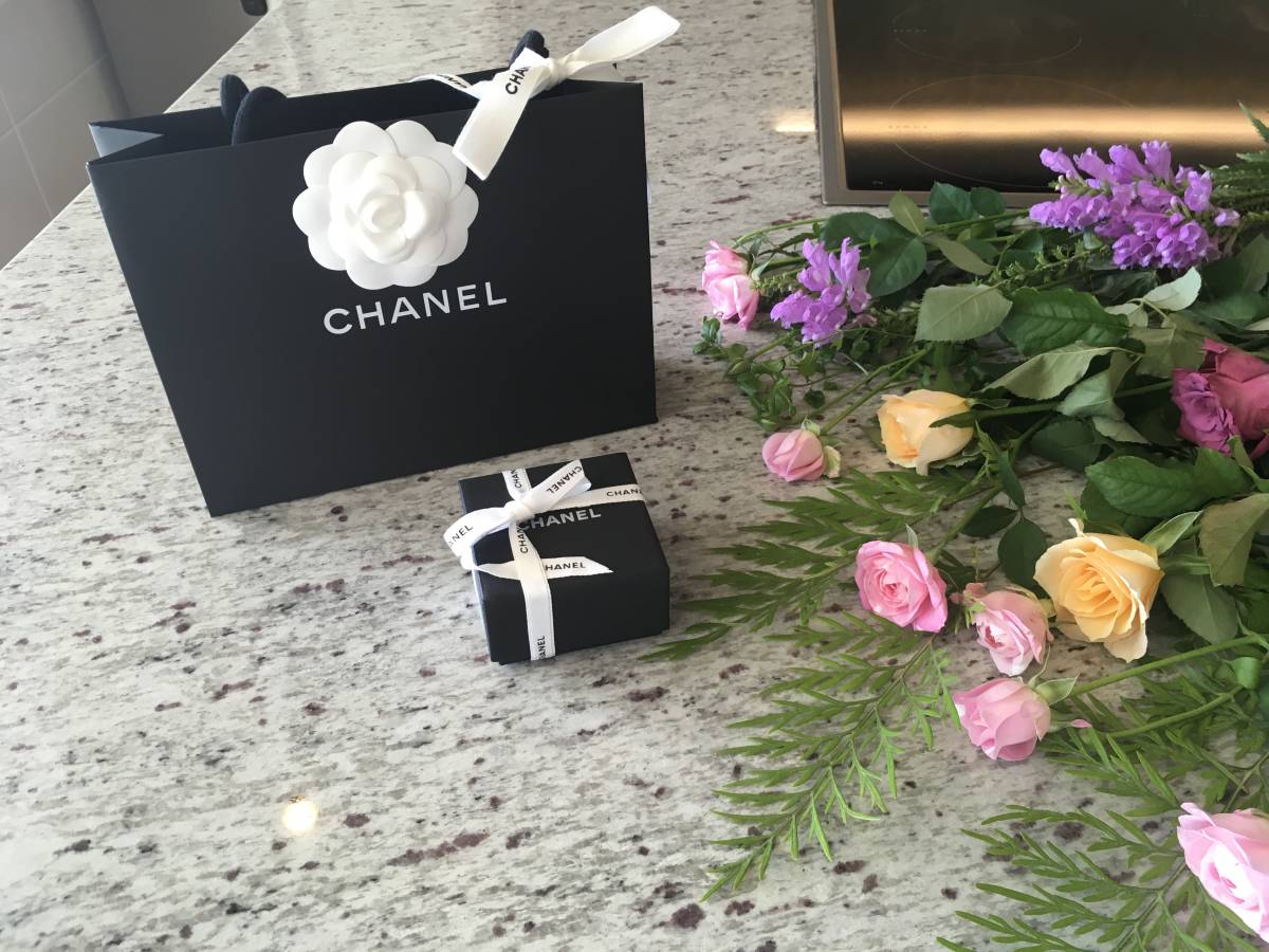 CHANEL純正 空箱・ショップ袋セット カメリア・リボン付 送料込み