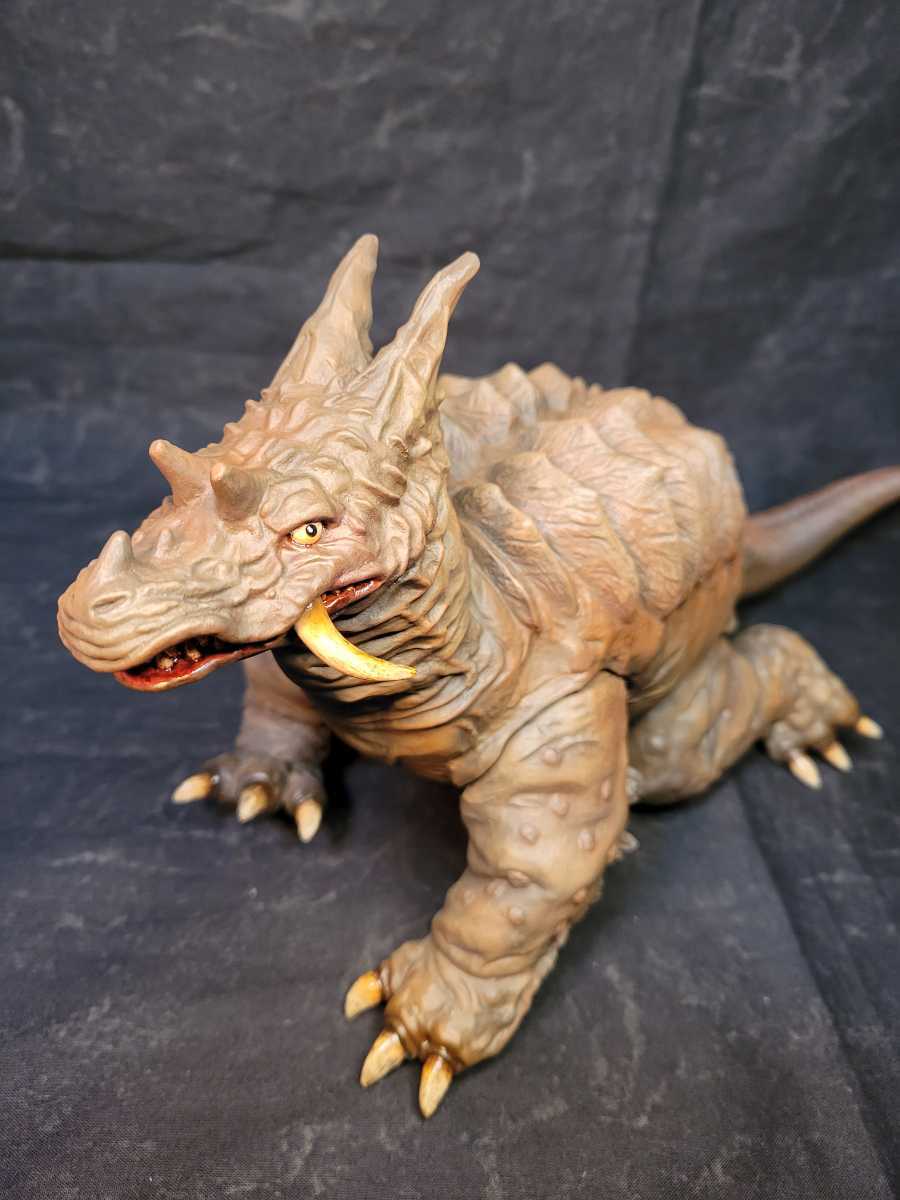 Yahoo!オークション - ビリケン商会ソフビキット全塗装完成品 地底怪獣