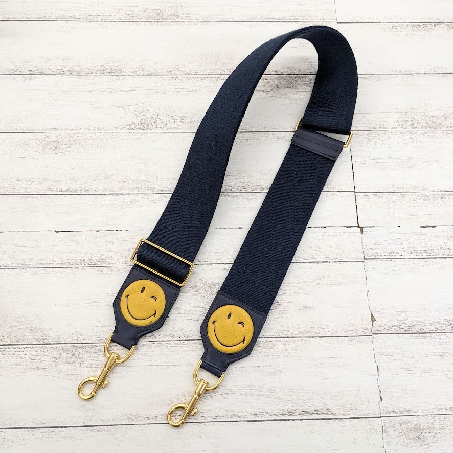 美品 ANYA HINDMARCH アニヤハインドマーチ ショルダーストラップ