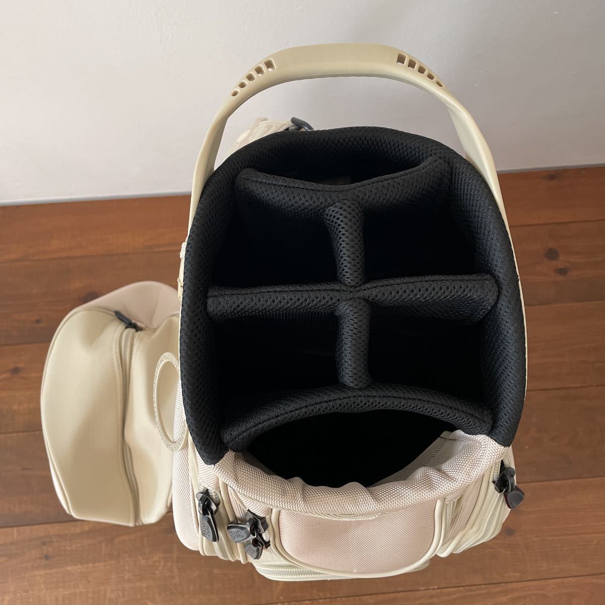 パーリーゲイツ キャディバッグ エッセンシャル ベージュ 2021年モデル