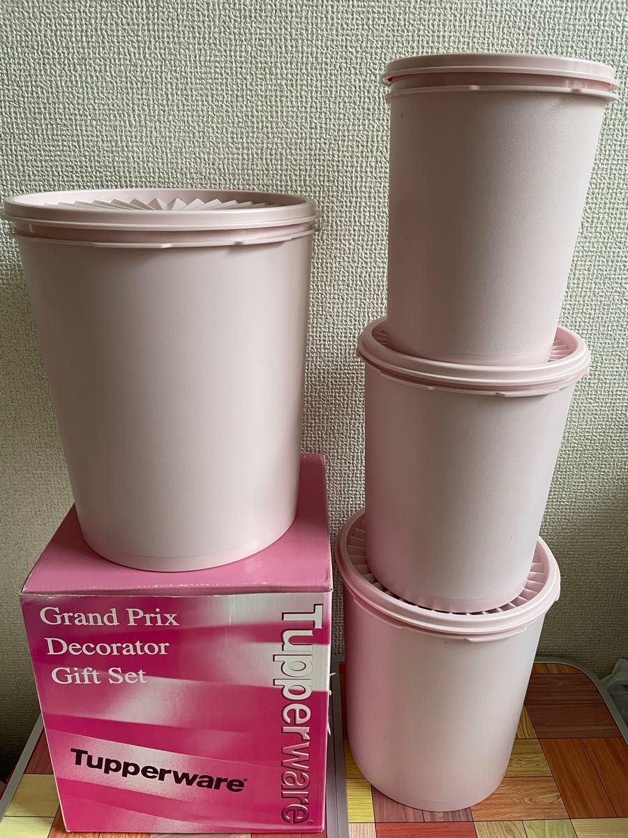 タッパーウェア グランプリデコレーター 新品ギフトセット 4個 水もれ