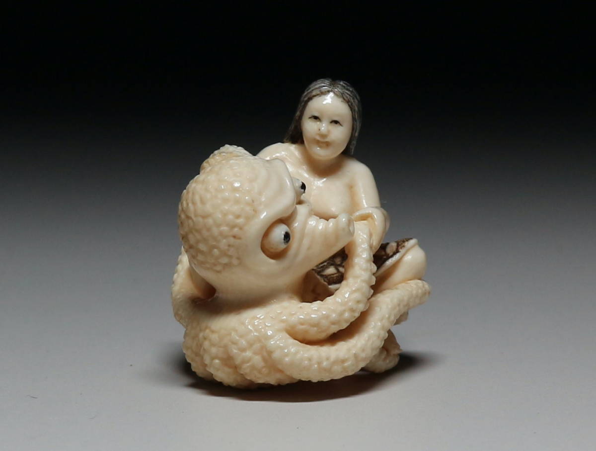 Yahoo!オークション - 【心】k222 マンモス根付 春画 少女とタコ 在銘