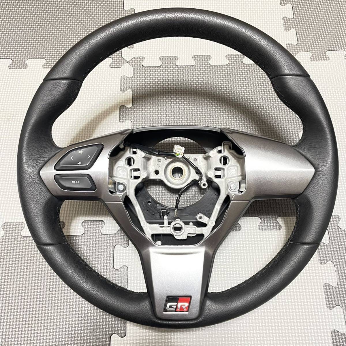 希少 LA400K LA400A コペン GRスポーツ純正MOMOレザーステアリング