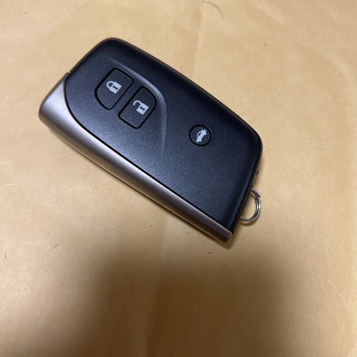 美品 送料無料 レクサスLS スマートキー 後期 LS460 LS600h 基盤番号