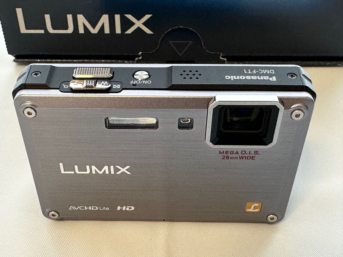 Panasonic LUMIX DMC-FT1 パナソニック 防水 デジタルカメラ 箱付き 美