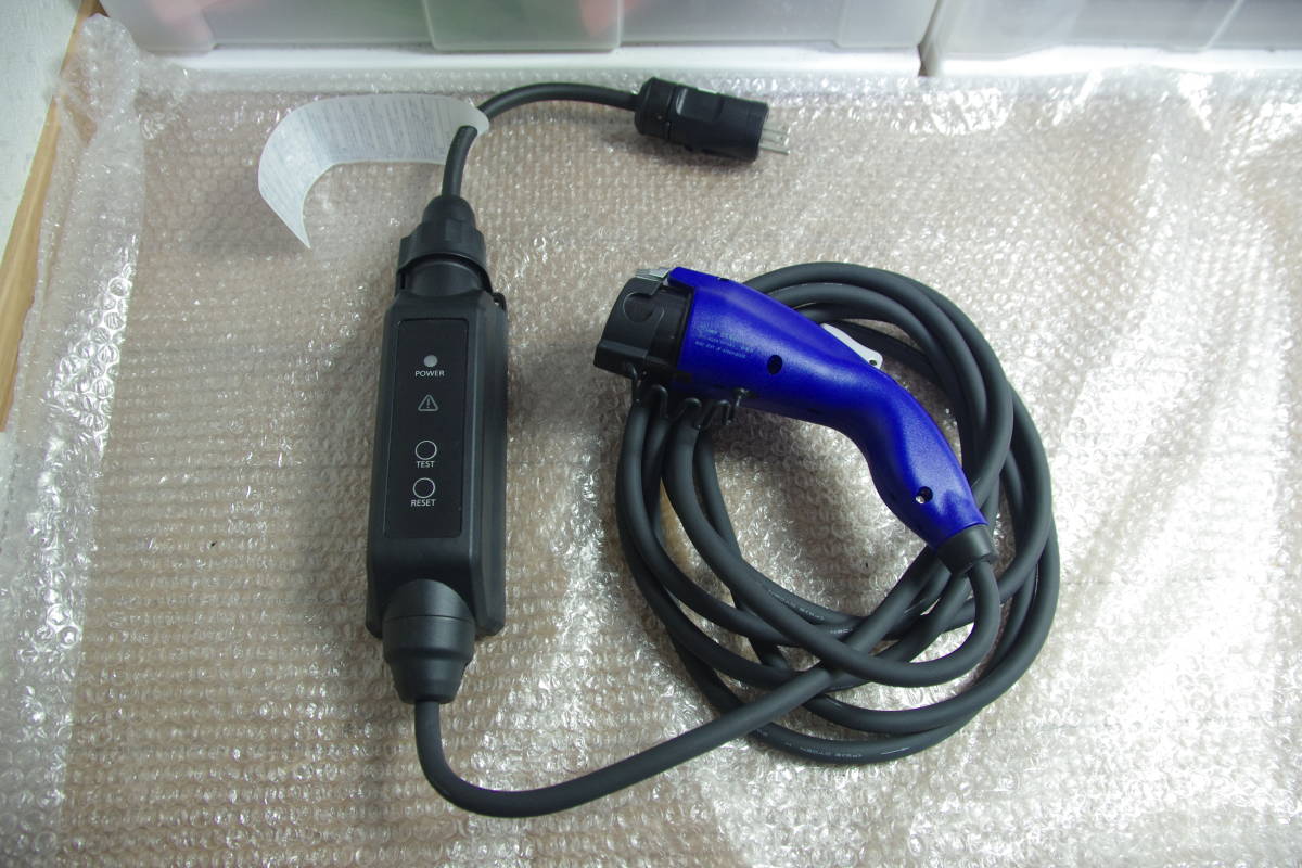 即決 美品 トヨタ 純正 100V 充電ケーブル G9060-47180 プリウス PHV