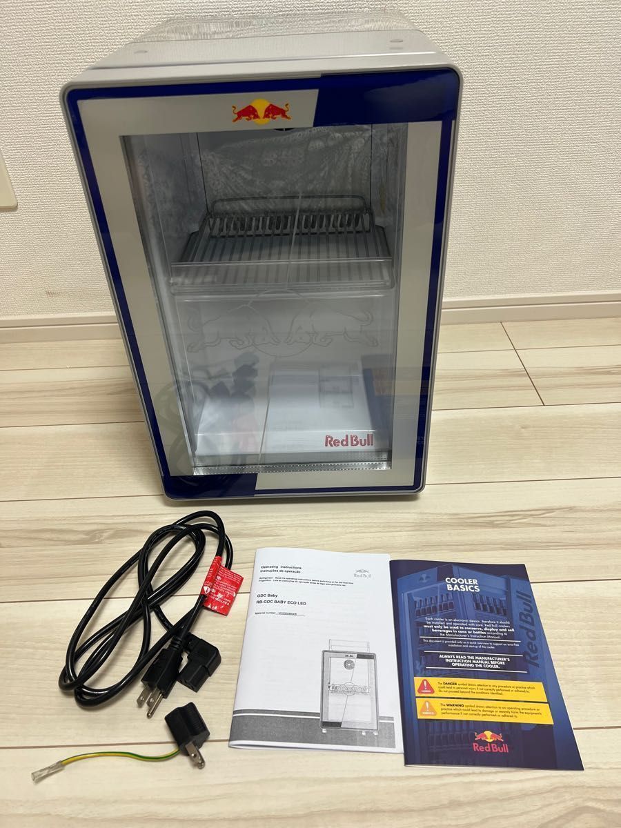 今どこにも売ってない 2023年Newモデル レッドブル 新型冷蔵庫 非売品