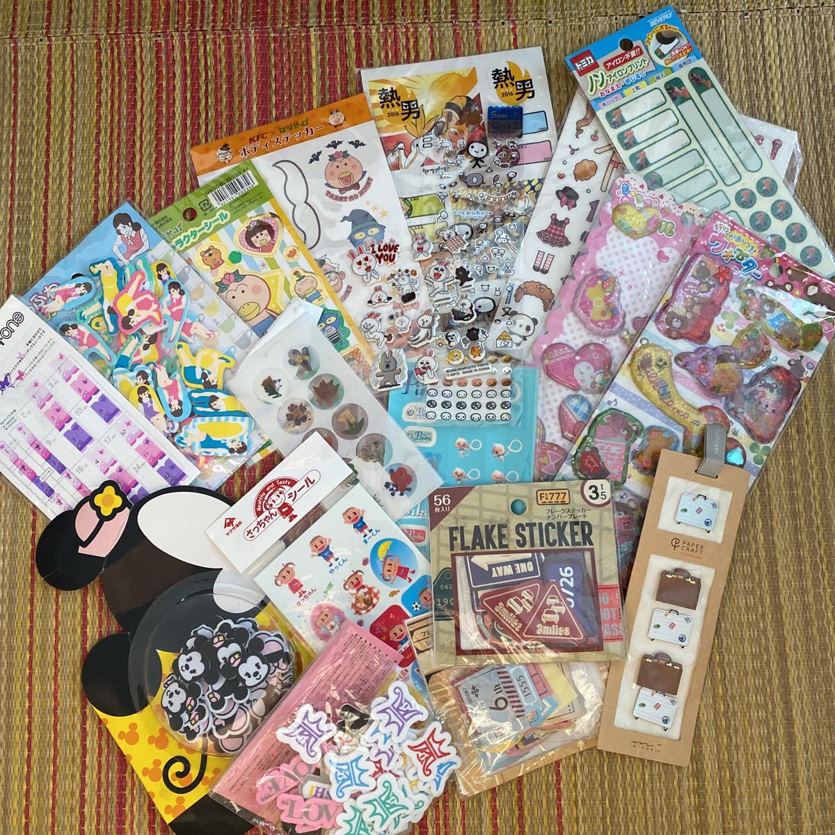 Yahoo!オークション - シール まとめて18点セットおまけ付き(さっちゃ