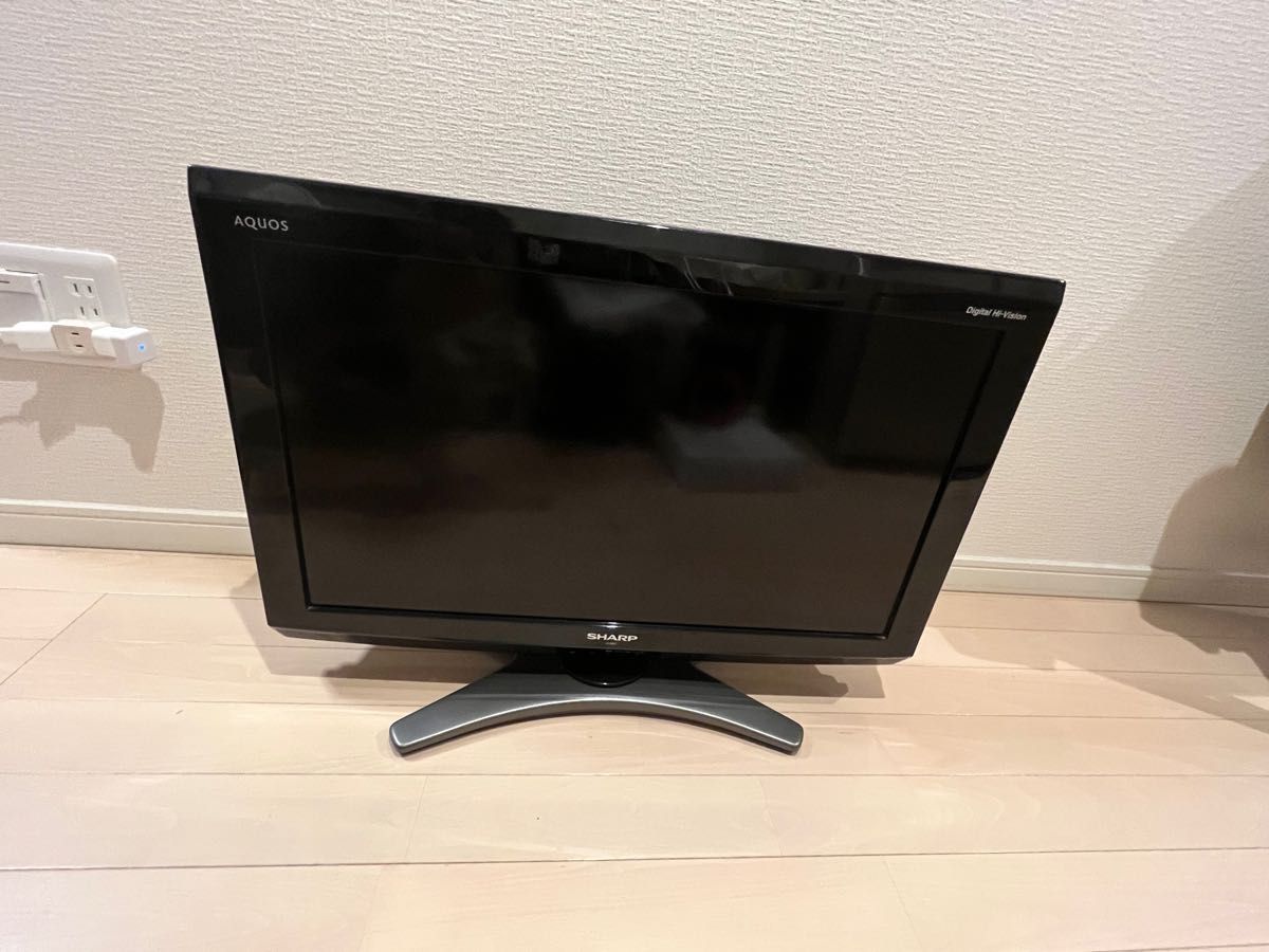 SHARP AQUOS E E7 LC-32E7-B リモコン付き！