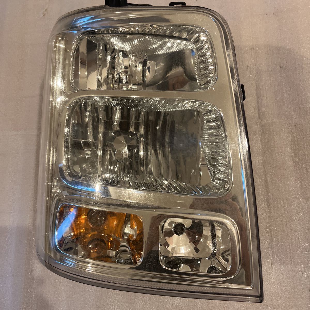 エブリィワゴン DA64W 左右 HID ヘッドライト ステー補修済み 左右