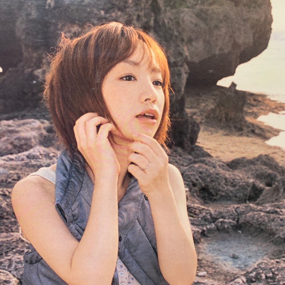 Yahoo!オークション - YUKI B2ポスター 2005年 シングル 歓びの種 映画