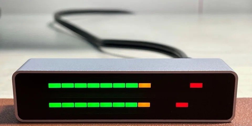 旧車 希少 アンプレベルインジゲーター クラリオン 旧車 レベル