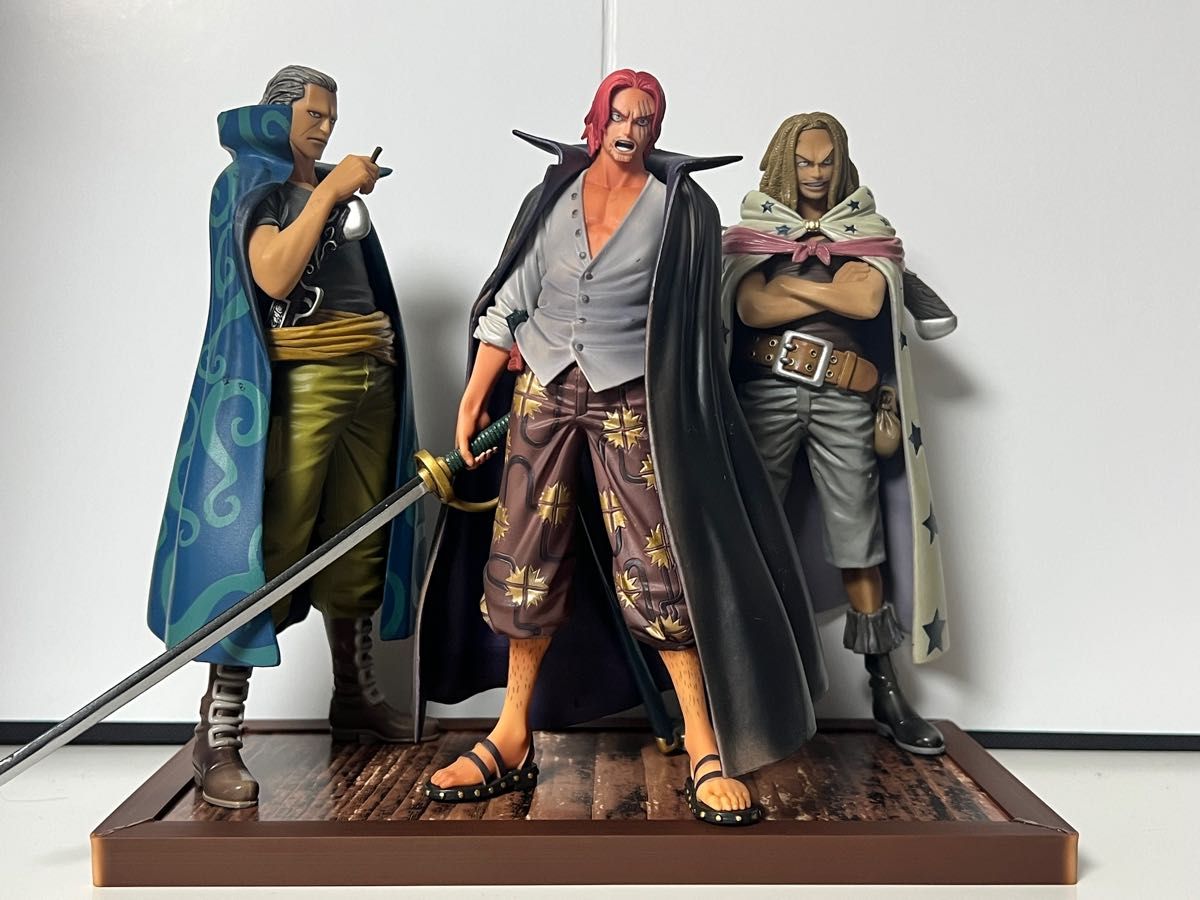 ワンピース フィギュア 赤髪海賊団｜Yahoo!フリマ（旧PayPayフリマ）